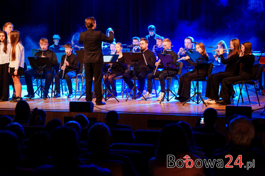 m64-Koncert-szkoly-muzycznej-Bobowa-MMM06537-1024x683