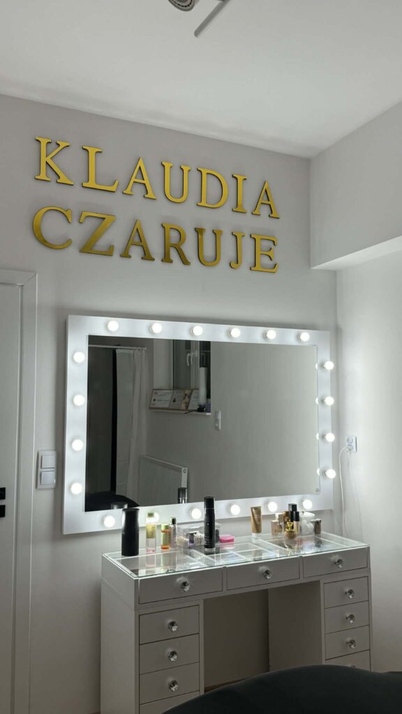 46ff1e01-021d-446c-b6de-1ff93f8e76b3-576x1024