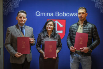 Rusza przebudowa i termomodernizacja przedszkola w Wilczyskach – podpisano umowę na realizację inwestycji