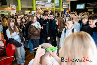 Żużel, golenie głowy, zabytkowe pojazdy. Tak wyglądały dni otwarte Zespołu Szkół Zawodowych w Bobowej!