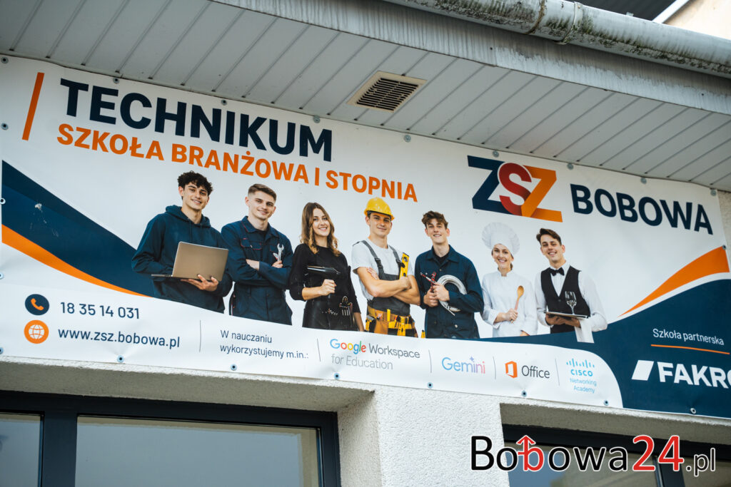 szkolne-auto-Bobowa-10-1-1024x683